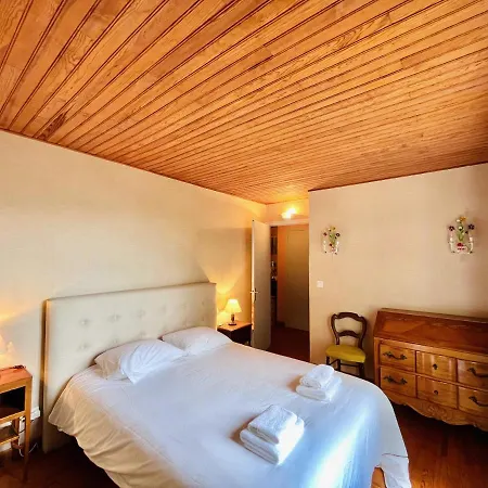 Chalet Beau Chalet Traditionnel A Bolquere Pyrenees 2000